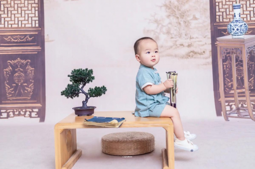 北京代生子机构包男孩宝宝几个月会认人